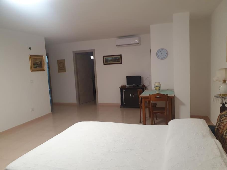 Casa Vacanza Nonna Lina Rosolini Esterno foto