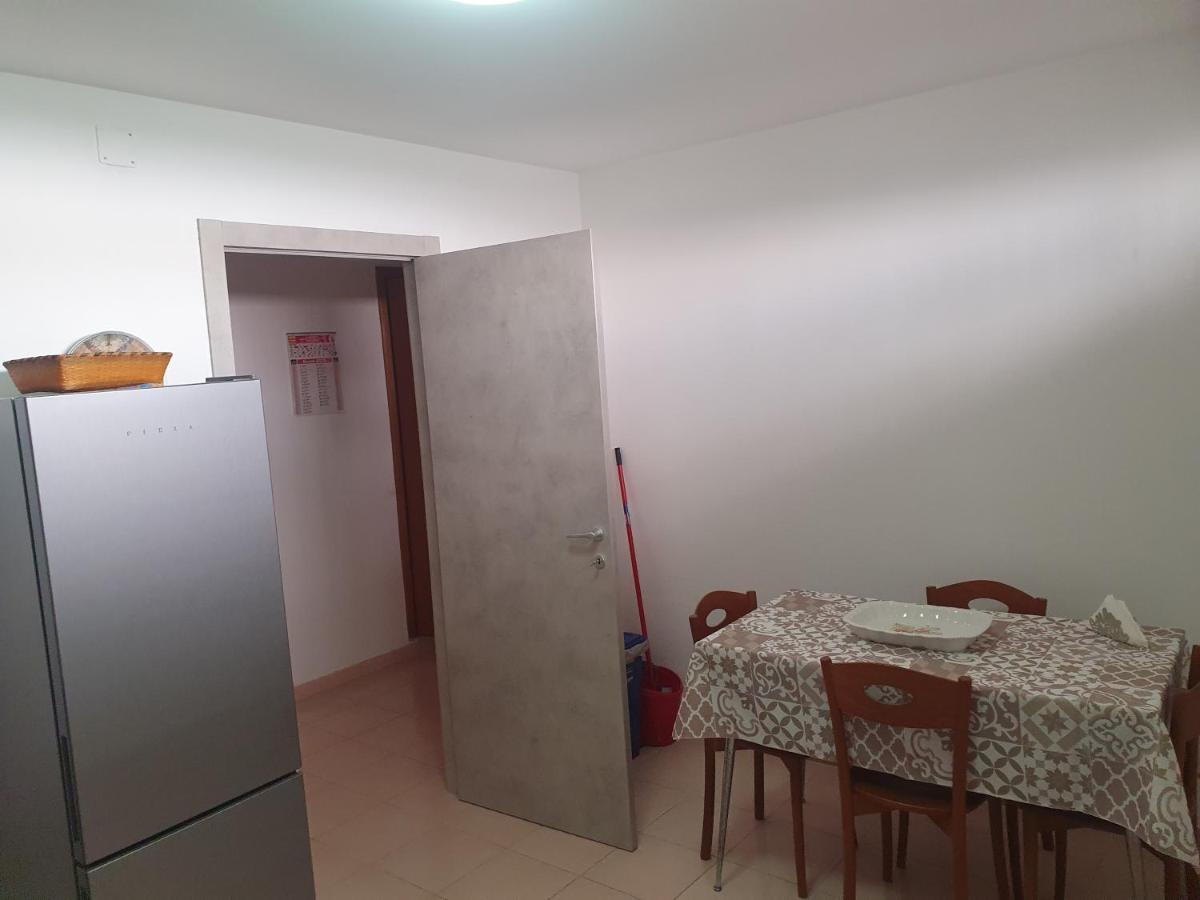 Casa Vacanza Nonna Lina Rosolini Esterno foto
